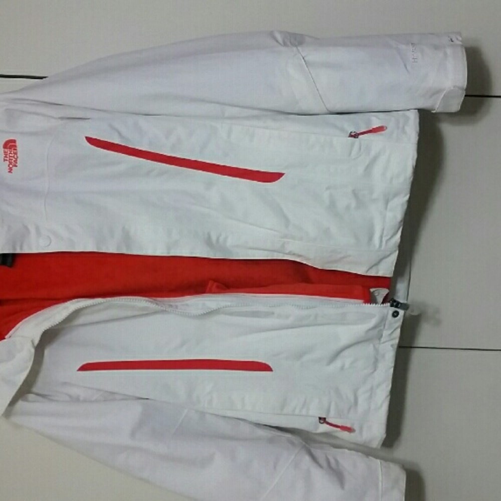2-in-1 Northface ski/snowboard jacket, XS